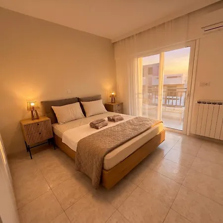 Avenir Sea View - Center